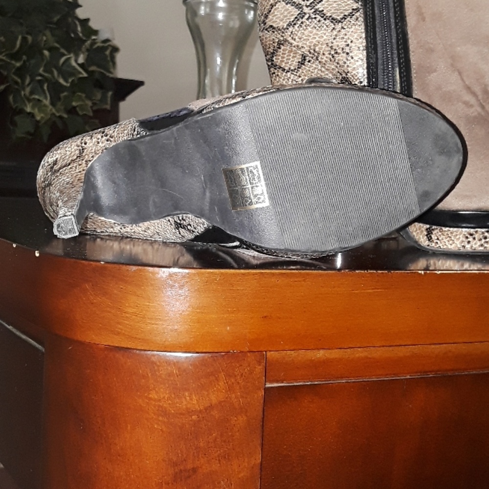 Call It Spring Booties - Picture 2 of 4